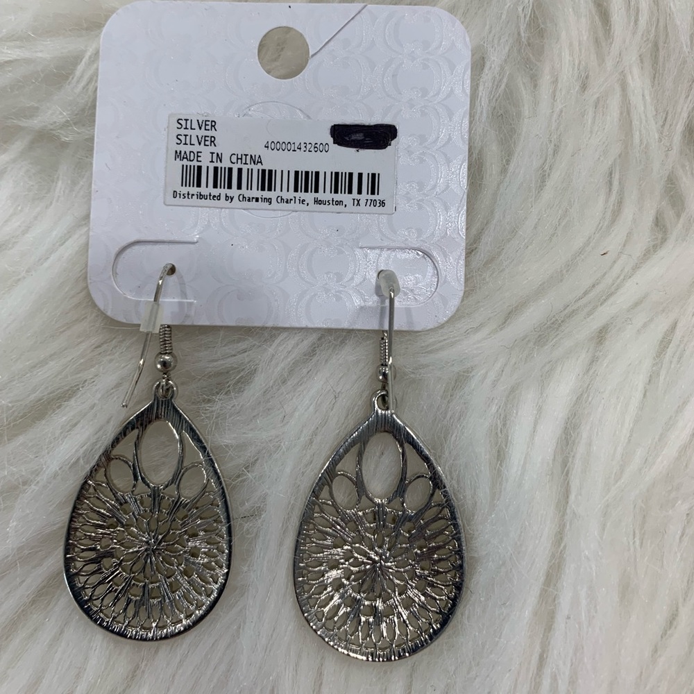 C Long Hanging Earrings. - Picture 2 of 2